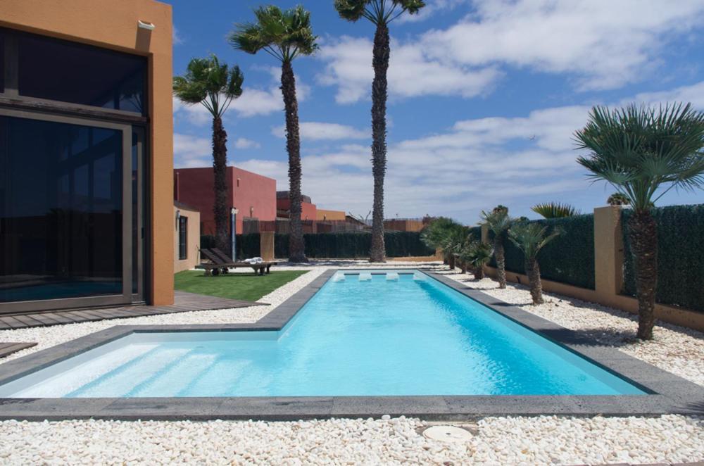 Villa La Marosca - Jacuzzi, Private Pool, 3 Bedrooms Caleta De Fuste Exterior photo