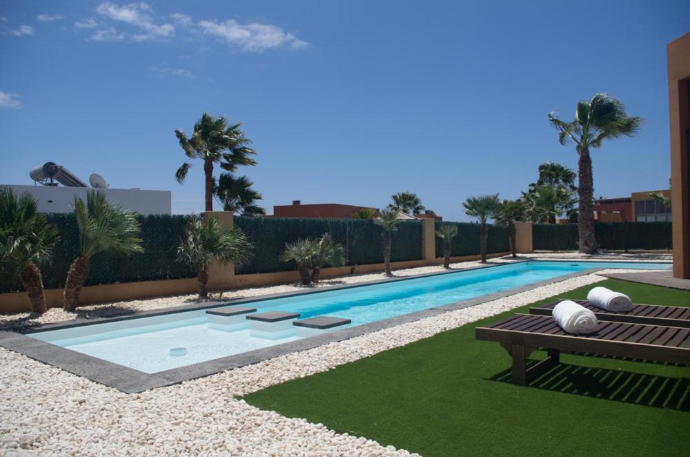 Villa La Marosca - Jacuzzi, Private Pool, 3 Bedrooms Caleta De Fuste Exterior photo